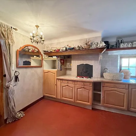 Apartamento Au Centre De La Vieille Avec Vue Sur Le Port Sanary-sur-Mer