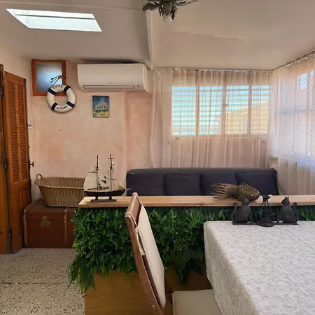 Apartamento Au Centre De La Vieille Avec Vue Sur Le Port *